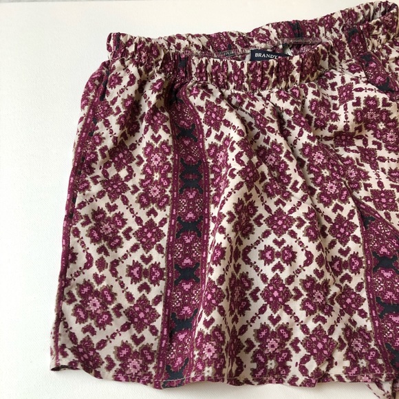 Brandy Melville Floral Print Shorts size Small - Picture 4 of 7
